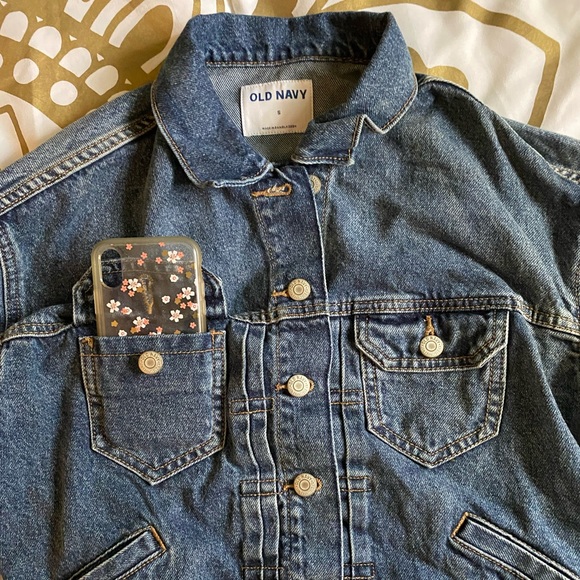 Cropped Medium Wash Jean Jacket - Picture 8 of 16